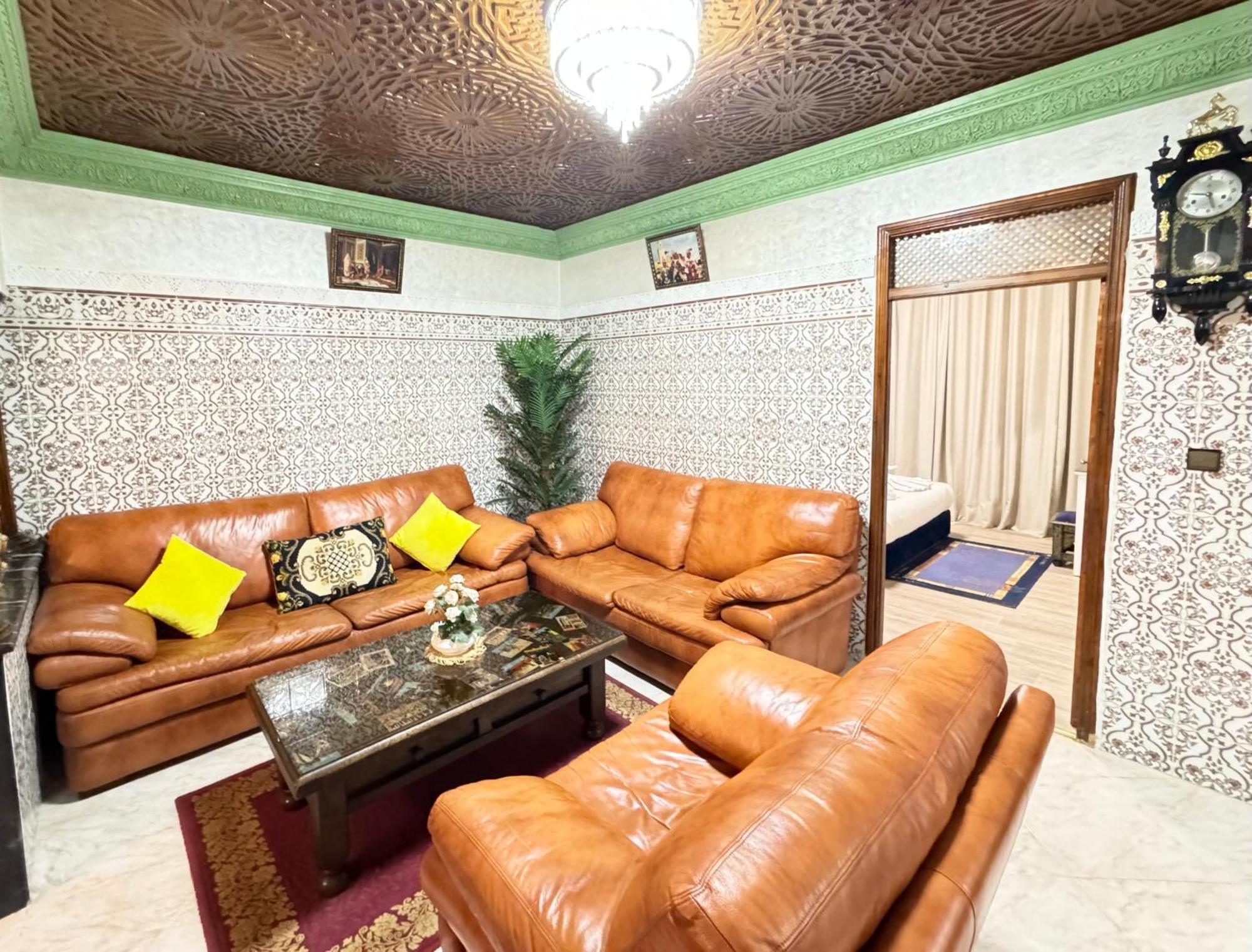 Marrakech Art Apartment มาร์ราเกช ภายนอก รูปภาพ